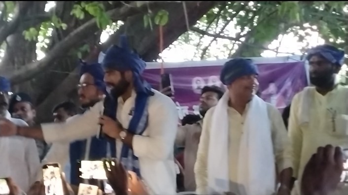 रालोजपा द्वारा आपका बेटा आपका नेता आपके द्वार कार्यक्रम के तहत दलित चौपाल का आयोजन किया गया 